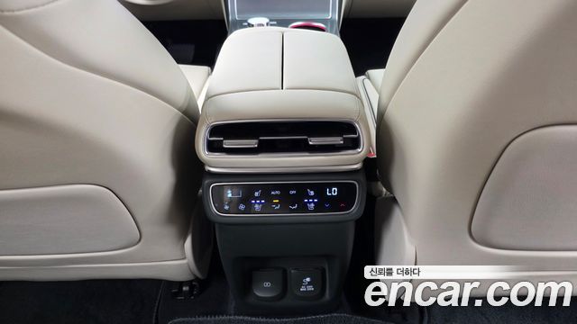 Genesis GV80 2024 — photo 25