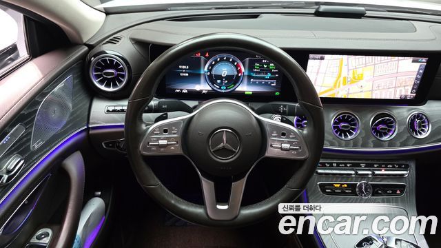 Mercedes-Benz CLS-Class 2020 — photo 19