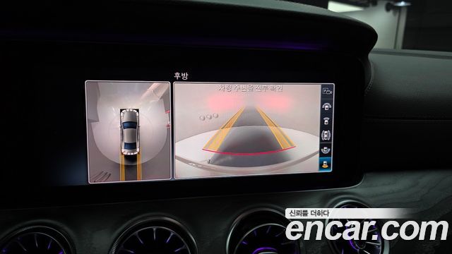 Mercedes-Benz CLS-Class 2020 — photo 20