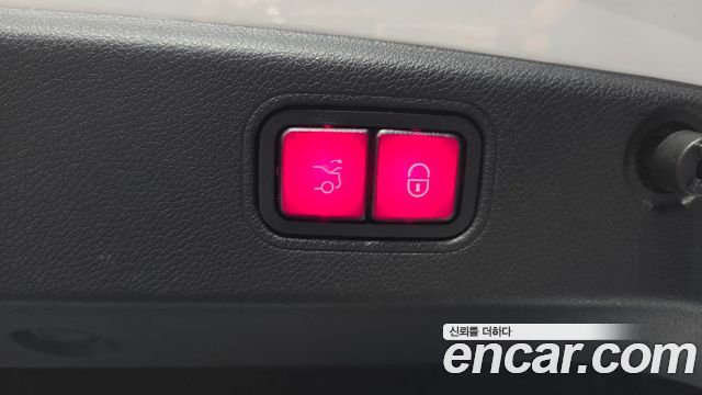 Mercedes-Benz CLS-Class 2020 — photo 34