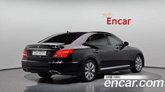 Hyundai Equus 2011 — photo 2