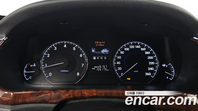 Hyundai Equus 2011 — photo 8