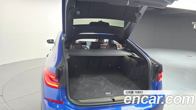 BMW Gran Turismo 2021 — photo 20