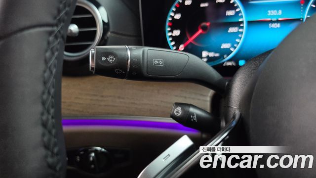 Mercedes-Benz E-Class 2023 — photo 30