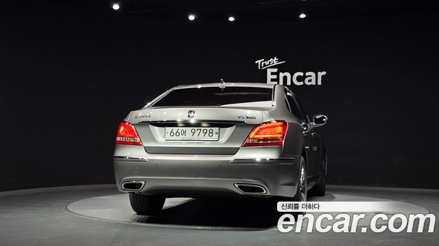 Hyundai Equus 2010 — photo 4