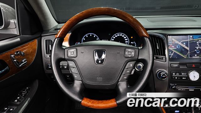 Hyundai Equus 2010 — photo 13