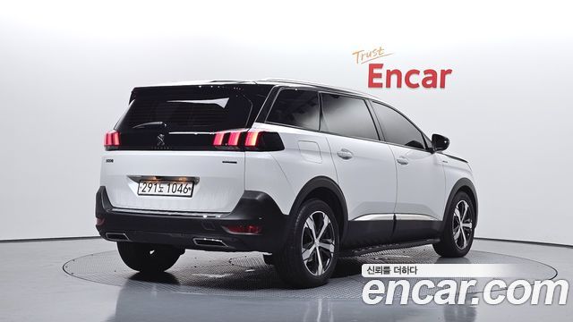 Peugeot 5008 2020 — photo 2