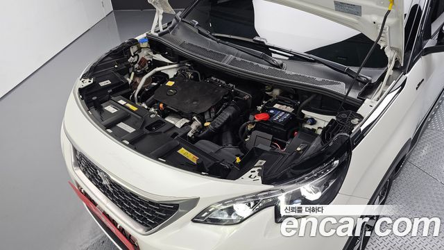 Peugeot 5008 2020 — photo 6