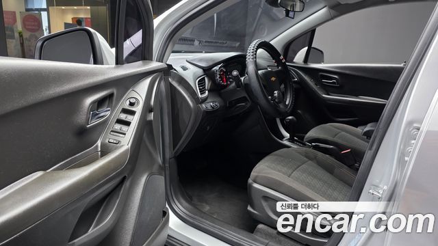 Chevrolet Korea Trax 2017 — photo 10