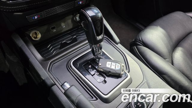 KG Mobility Rexton 2019 — photo 19