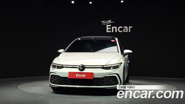 Volkswagen Golf 2024 — photo 3