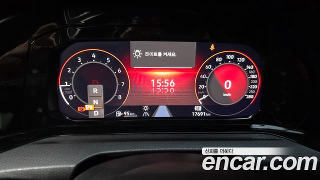 Volkswagen Golf 2024 — photo 11