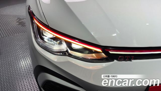 Volkswagen Golf 2024 — photo 8
