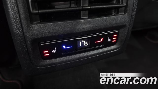 Volkswagen Golf 2024 — photo 27