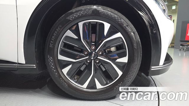 Kia EV6 2023 — photo 7