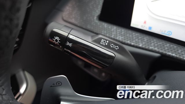 Kia EV6 2023 — photo 30