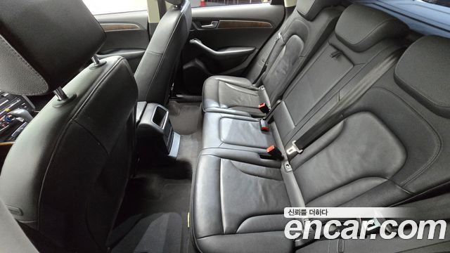 Audi Q5 2012 — photo 12