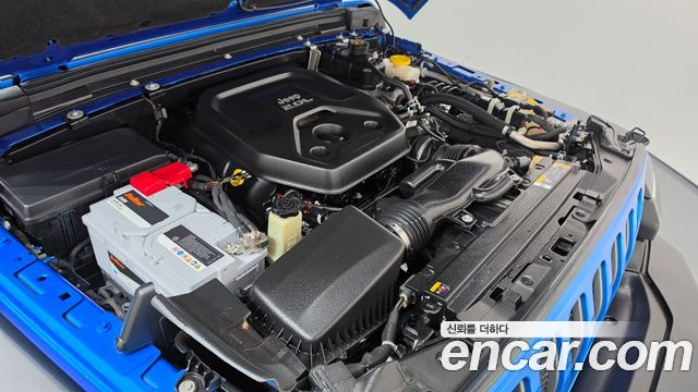 Jeep Wrangler 2021 — photo 6