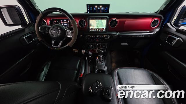 Jeep Wrangler 2021 — photo 10