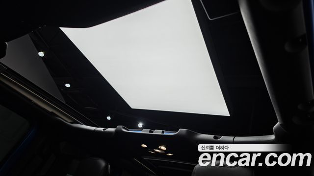 Jeep Wrangler 2021 — photo 24