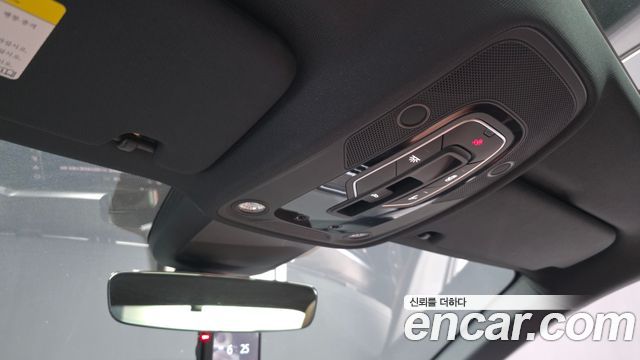 Audi A6 2020 — photo 29