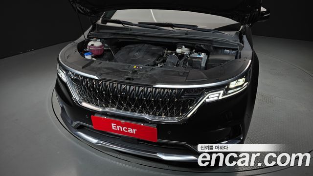 Kia Canival 2021 — photo 6