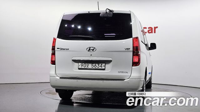 Hyundai Starex 2016 — photo 4