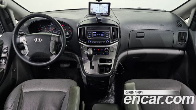 Hyundai Starex 2016 — photo 7