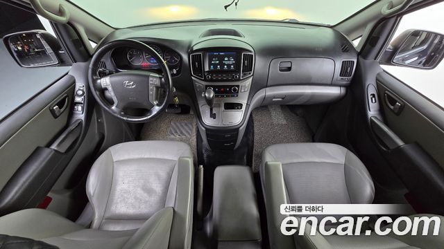 Hyundai Starex 2020 — photo 10