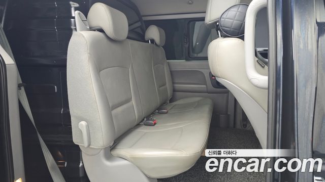 Hyundai Starex 2020 — photo 16