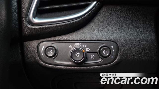 Chevrolet Korea Trax 2019 — photo 23
