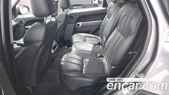 Land Rover Range Rover Sport 2015 — photo 11
