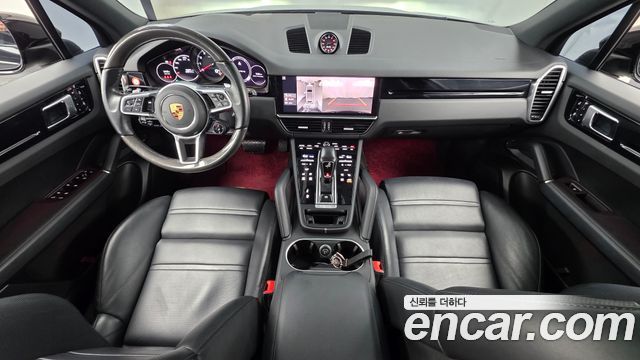 Porsche Cayenne 2021 — photo 10