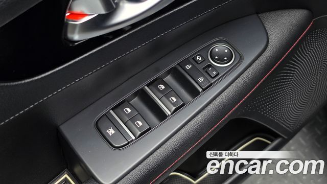 Kia K3 2019 — photo 33