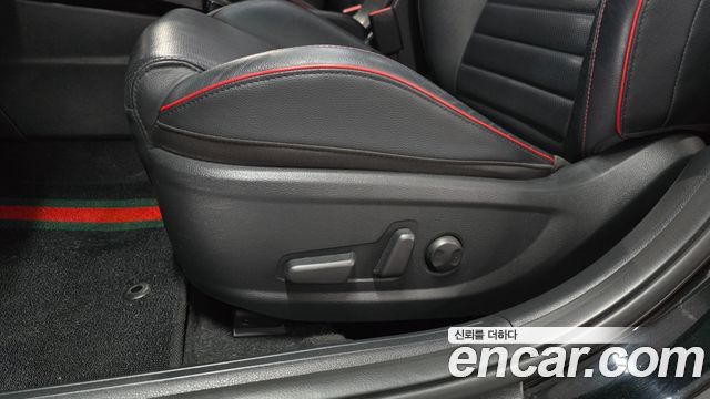 Kia K3 2019 — photo 42