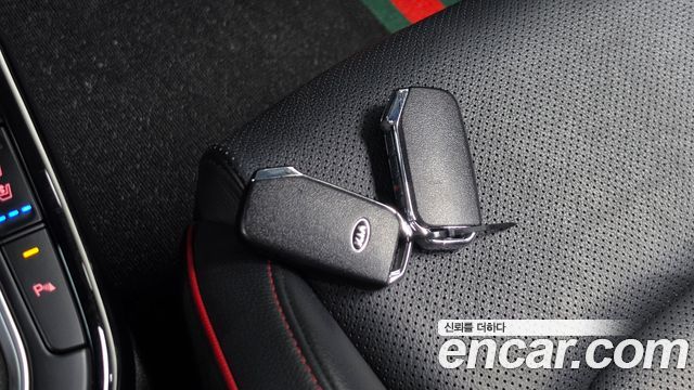 Kia K3 2019 — photo 48