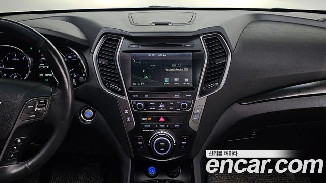 Hyundai Santafe 2016 — photo 20