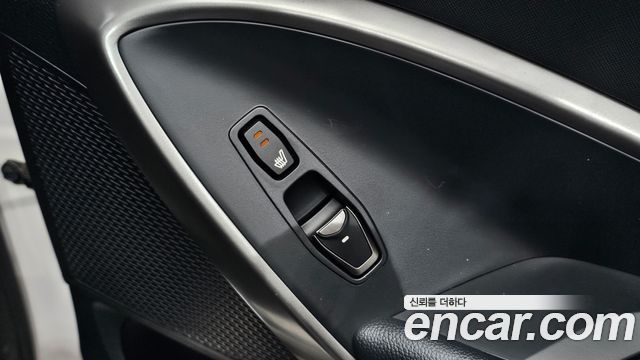 Hyundai Santafe 2016 — photo 24