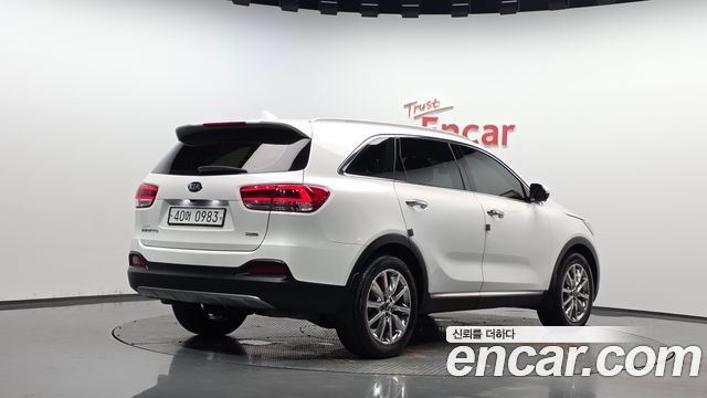 Kia Sorento 2015 — photo 2