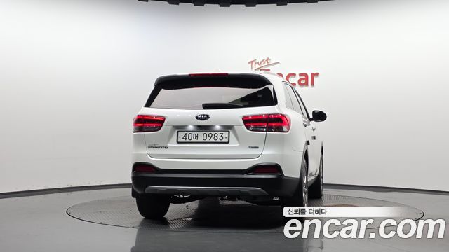 Kia Sorento 2015 — photo 4