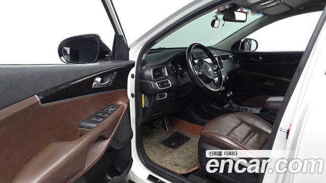 Kia Sorento 2015 — photo 13