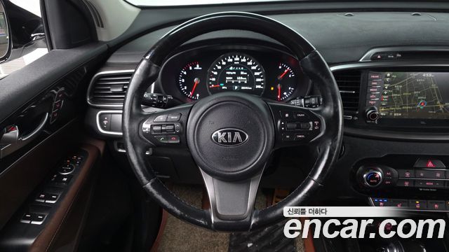 Kia Sorento 2015 — photo 19