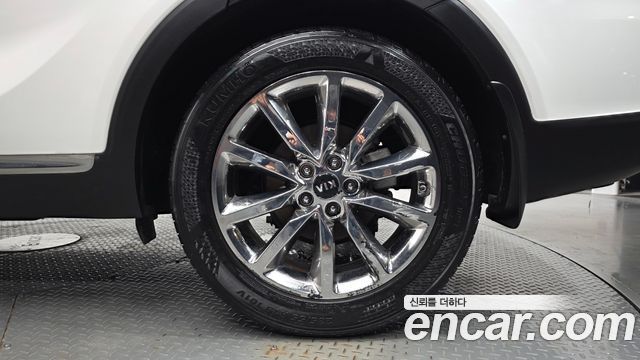 Kia Sorento 2015 — photo 7
