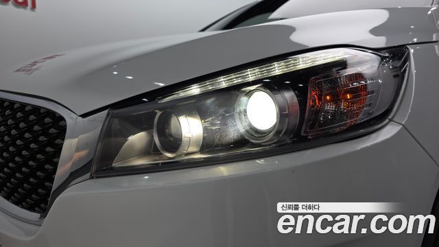 Kia Sorento 2015 — photo 8