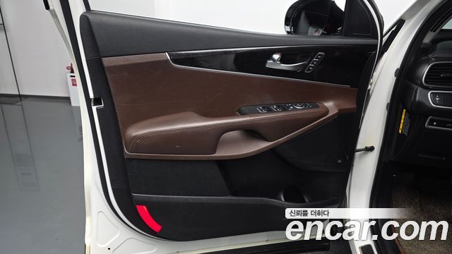 Kia Sorento 2015 — photo 14