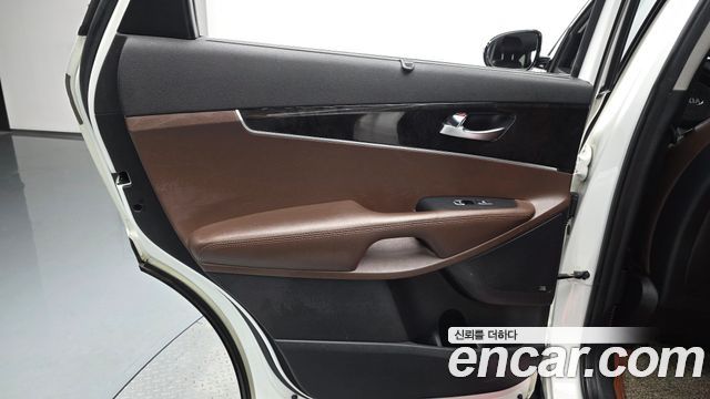 Kia Sorento 2015 — photo 15