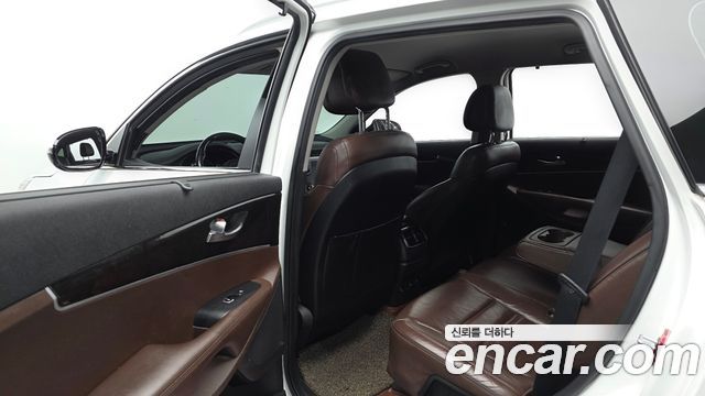 Kia Sorento 2015 — photo 16