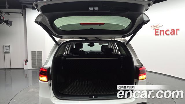 Kia Sorento 2015 — photo 34