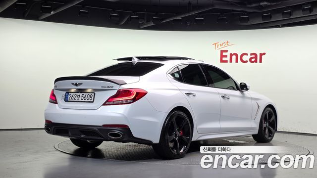 Genesis G70 2018 — photo 2