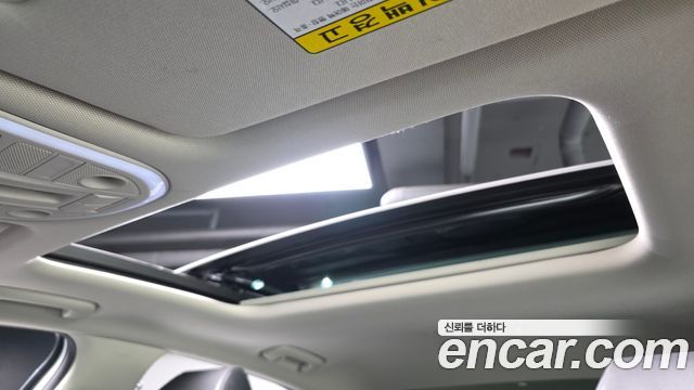 Genesis G70 2018 — photo 16